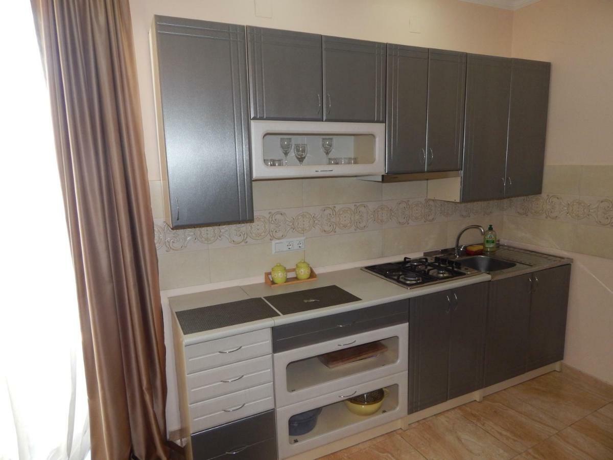 Apartment First Line From Sea Batumi Eksteriør billede