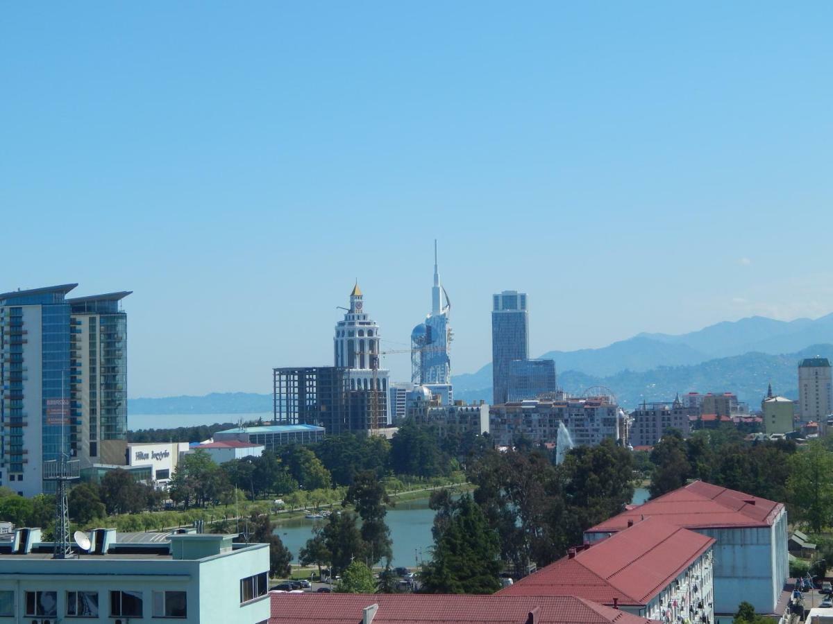 Apartment First Line From Sea Batumi Eksteriør billede