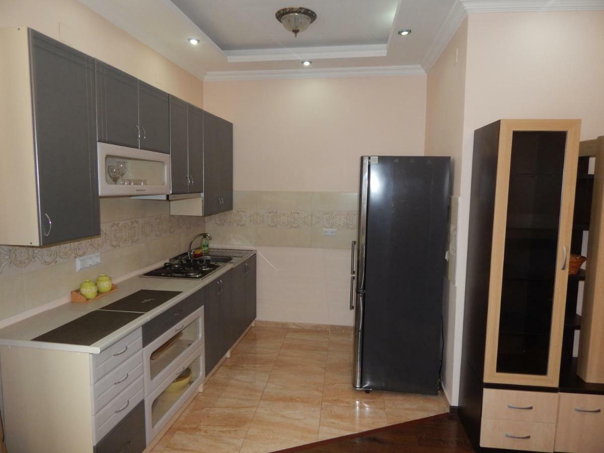 Apartment First Line From Sea Batumi Eksteriør billede