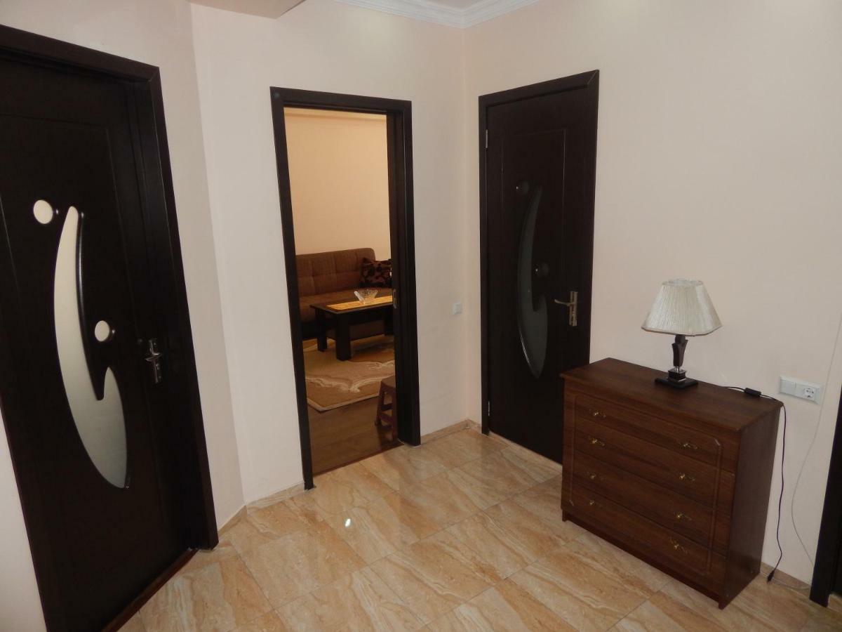 Apartment First Line From Sea Batumi Eksteriør billede